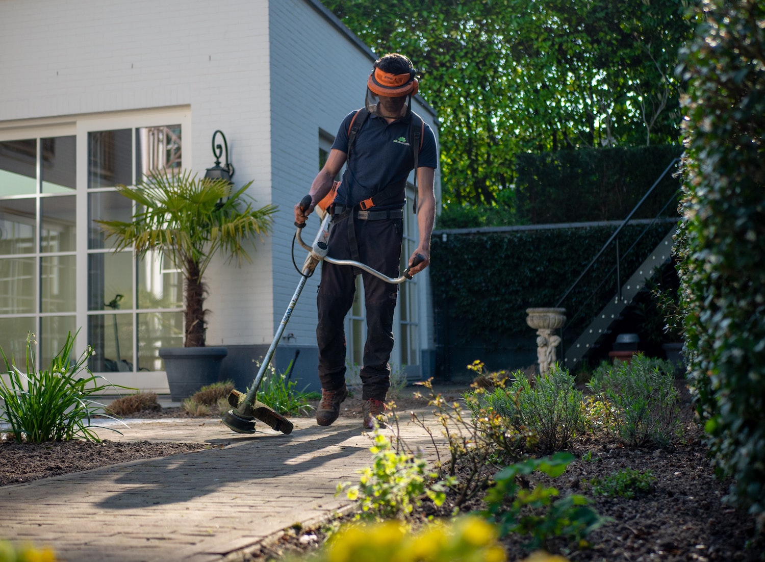 Landscaping Answering Services Can Help You Get Ready for Summer